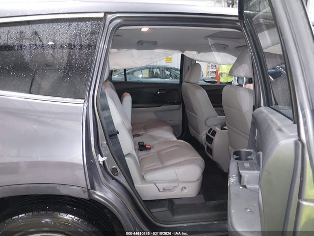 44610485 :رقم المزاد ، 5FNYF6H59HB059842 vin ، 2017 Honda Pilot Ex-l مزاد بيع