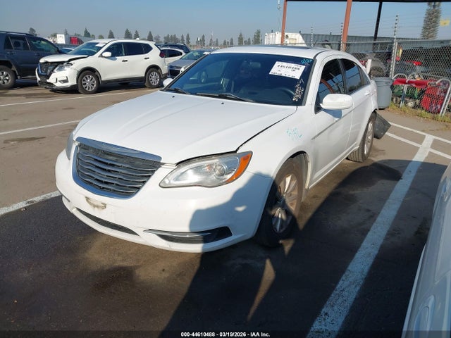 Продажа на аукционе авто 2011 Chrysler 200 Touring, vin: 1C3BC1FB9BN569003, номер лота: 44610488