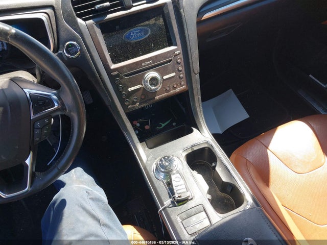Ford Fusion Hybrid Titanium 2019 3FA6P0RU1KR118482 Image 11
