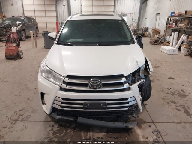 Aukcja sprzedaży 2017 Toyota Highlander Xle, vin: 5TDJZRFH5HS430417, numer aukcji: 44610505