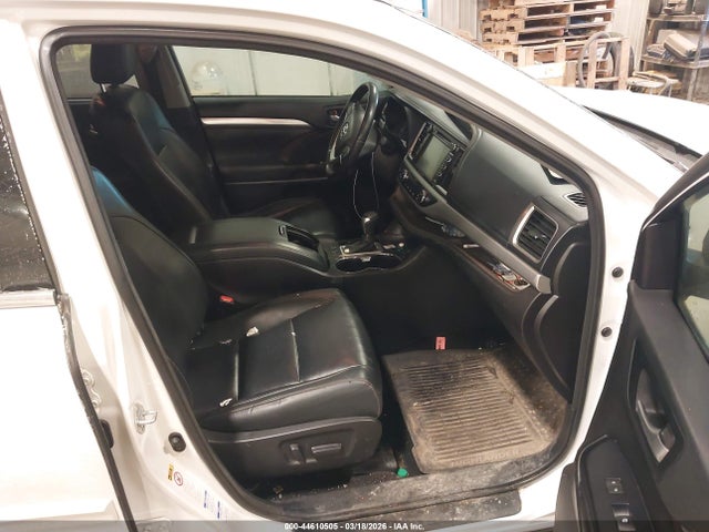 Aukcja sprzedaży 2017 Toyota Highlander Xle, vin: 5TDJZRFH5HS430417, numer aukcji: 44610505