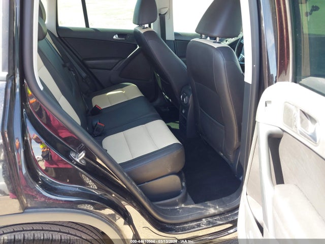2016 VOLKSWAGEN TIGUAN WVGAV7AX4GW528329 Photo 7