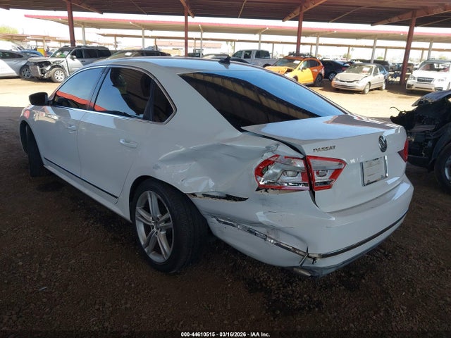 2014 Volkswagen Passat 2.0l Tdi Sel Premium მანქანა იყიდება აუქციონზე, vin: 1VWCN7A33EC045596, აუქციონის ნომერი: 44610515