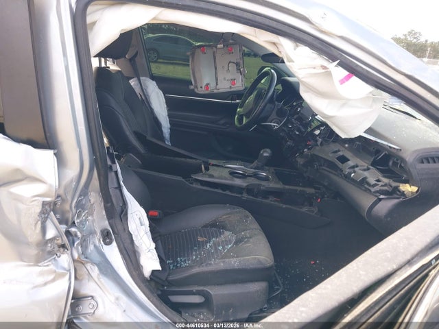 44610534 :رقم المزاد ، 4T1G11AK6PU177846 vin ، 2023 Toyota Camry Se مزاد بيع