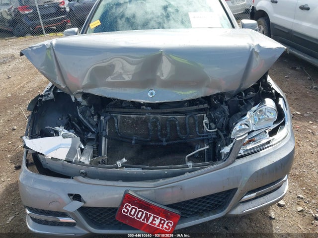 Aukcja sprzedaży 2012 Mercedes-benz C 300 Luxury 4matic, vin: WDDGF8BB0CR229066, numer aukcji: 44610540