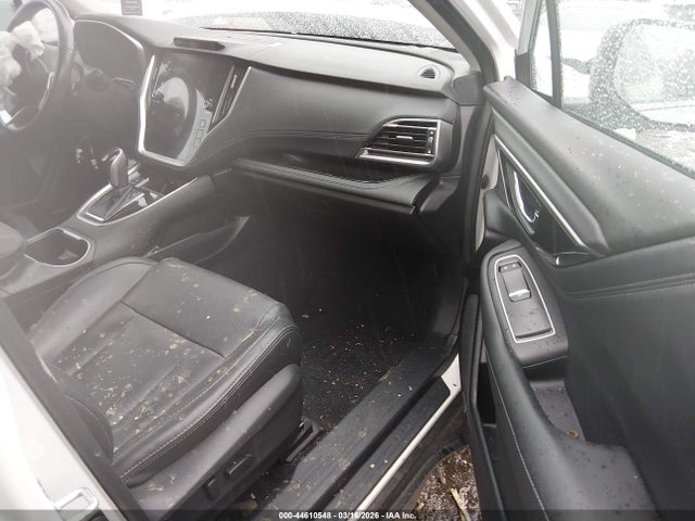 44610548 :رقم المزاد ، 4S4BTANC2N3273967 vin ، 2022 Subaru Outback Limited مزاد بيع