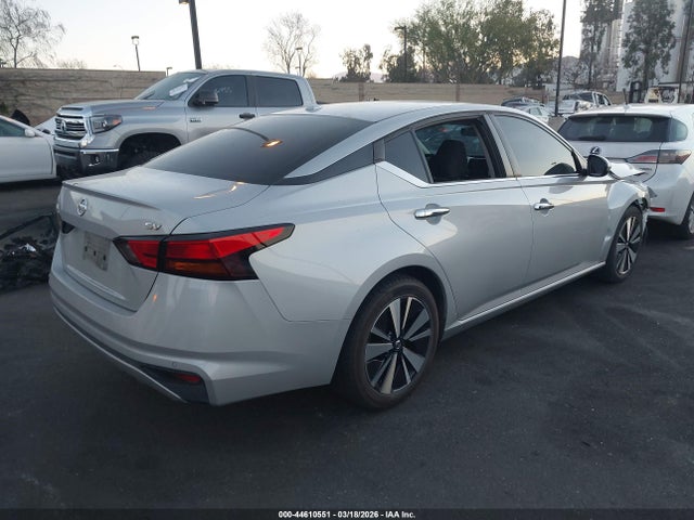 2022 Nissan Altima Sv Fwd მანქანა იყიდება აუქციონზე, vin: 1N4BL4DV3NN335265, აუქციონის ნომერი: 44610551