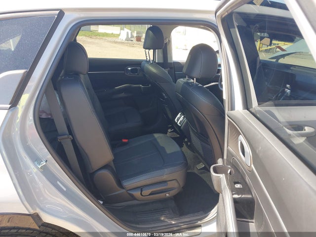 Продажа на аукционе авто 2023 Kia Sorento Sx, vin: 5XYRKDLF4PG195145, номер лота: 44610570