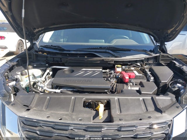 5N1BT3BA4NC700323 Nissan Rogue Sv Fwd
