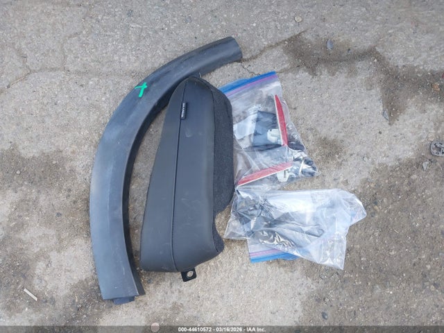 5N1BT3BA4NC700323 Nissan Rogue Sv Fwd