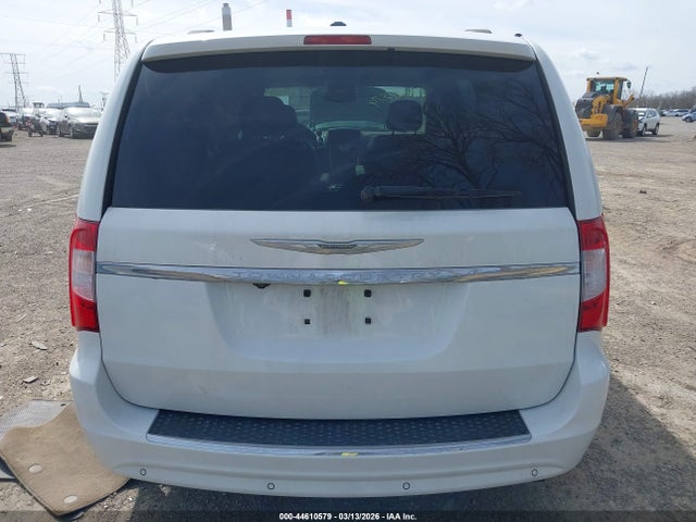 2013 Chrysler Town & Country Touring-l მანქანა იყიდება აუქციონზე, vin: 2C4RC1CG4DR816587, აუქციონის ნომერი: 44610579