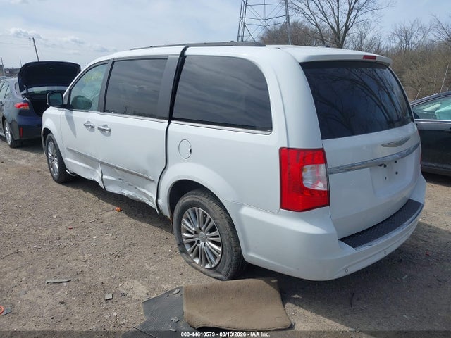 2013 Chrysler Town & Country Touring-l მანქანა იყიდება აუქციონზე, vin: 2C4RC1CG4DR816587, აუქციონის ნომერი: 44610579