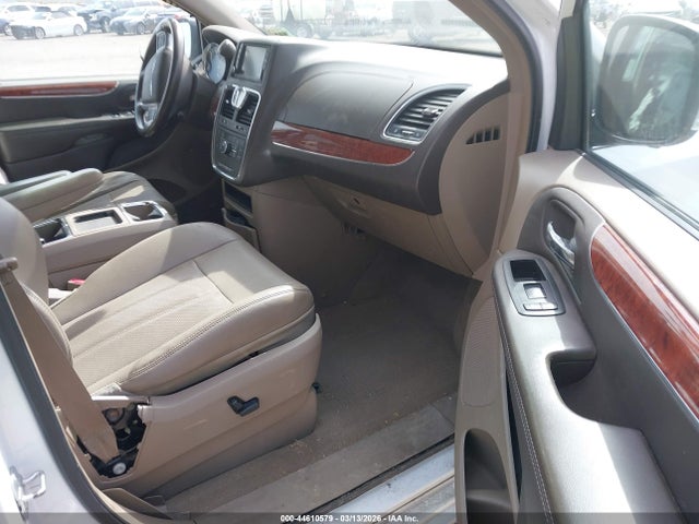 2013 Chrysler Town & Country Touring-l მანქანა იყიდება აუქციონზე, vin: 2C4RC1CG4DR816587, აუქციონის ნომერი: 44610579