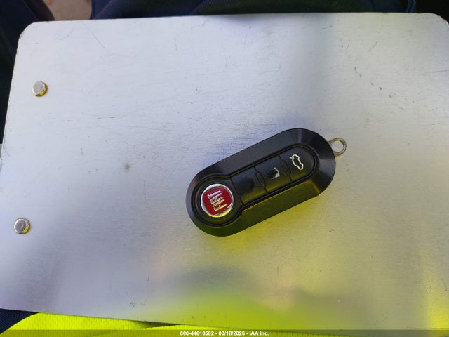 2016 FIAT 500E 3C3CFFGE5GT221949 Photo 10