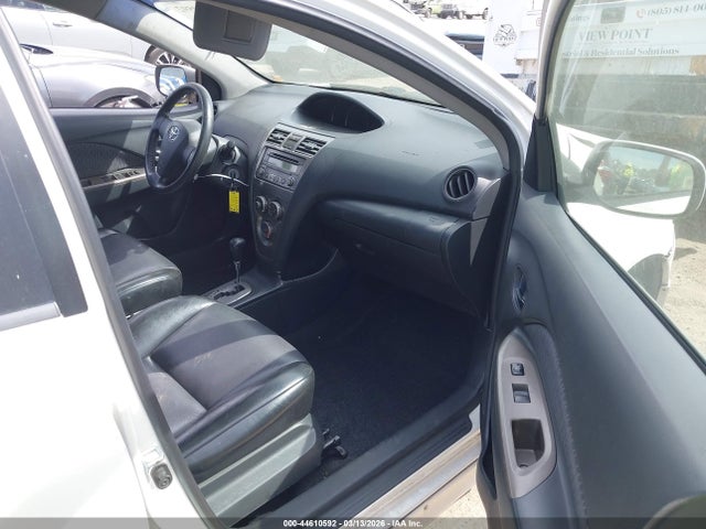 2009 TOYOTA YARIS JTDBT903991306734 Photo 4