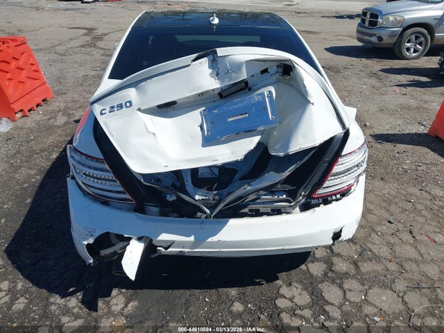 2014 Mercedes-benz C 250 Sport მანქანა იყიდება აუქციონზე, vin: WDDGF4HB4EA966837, აუქციონის ნომერი: 44610594