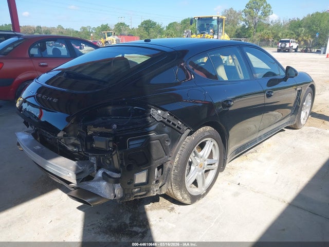 2016 PORSCHE PANAMERA WP0AA2A76GL002112 Photo 3