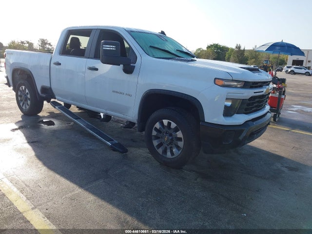 44610661 :رقم المزاد ، 2GC4YMEY9R1270720 vin ، 2024 Chevrolet Silverado 2500hd 4wd  Standard Bed Custom مزاد بيع