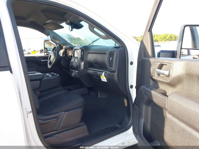 44610661 :رقم المزاد ، 2GC4YMEY9R1270720 vin ، 2024 Chevrolet Silverado 2500hd 4wd  Standard Bed Custom مزاد بيع