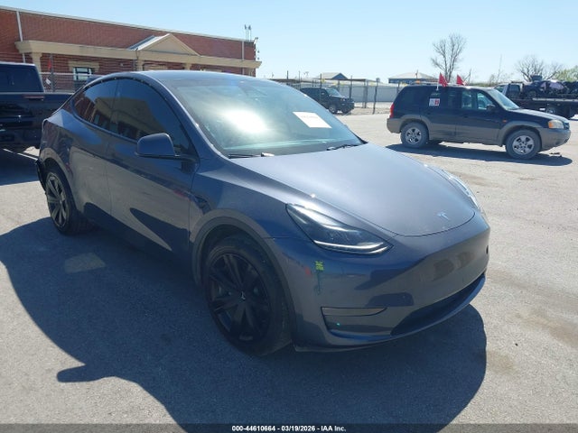2023 TESLA MODEL Y 7SAYGDEE4PA202135 Photo 0