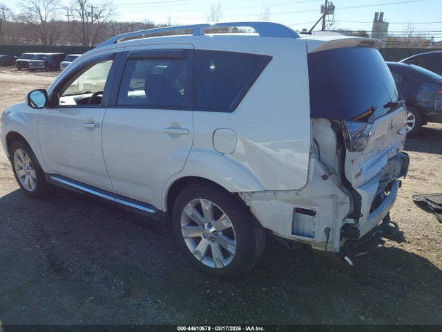 2010 MITSUBISHI OUTLANDER JA4JT5AX2AZ602927 Photo 2