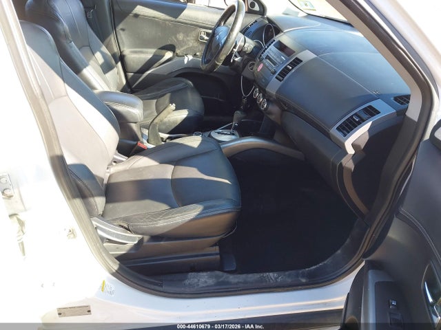 2010 MITSUBISHI OUTLANDER JA4JT5AX2AZ602927 Photo 4