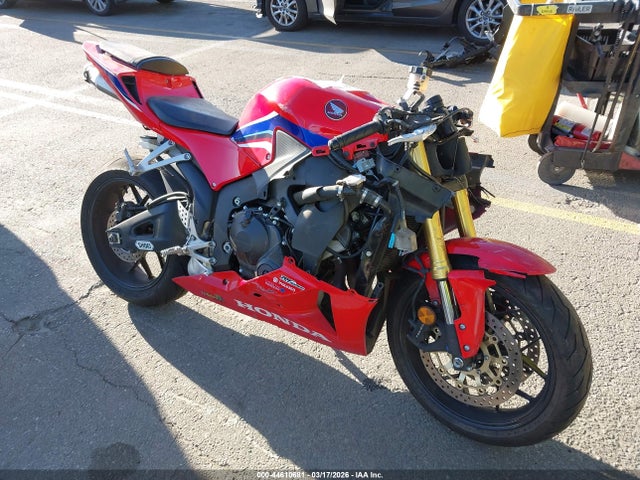 Продажа на аукционе авто 2023 Honda Cbr600 Rr, vin: JH2PC40HXPK900090, номер лота: 44610681