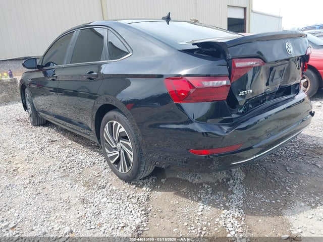 44610699 :رقم المزاد ، 3VWE57BU4MM065112 vin ، 2021 Volkswagen Jetta 1.4t Sel مزاد بيع