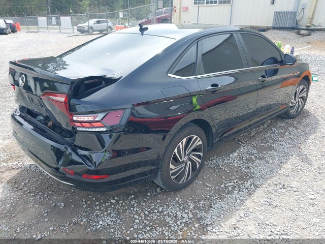 44610699 :رقم المزاد ، 3VWE57BU4MM065112 vin ، 2021 Volkswagen Jetta 1.4t Sel مزاد بيع