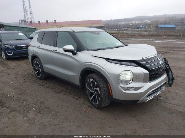 2022 MITSUBISHI OUTLANDER JA4J4UA84NZ010662 Photo 0