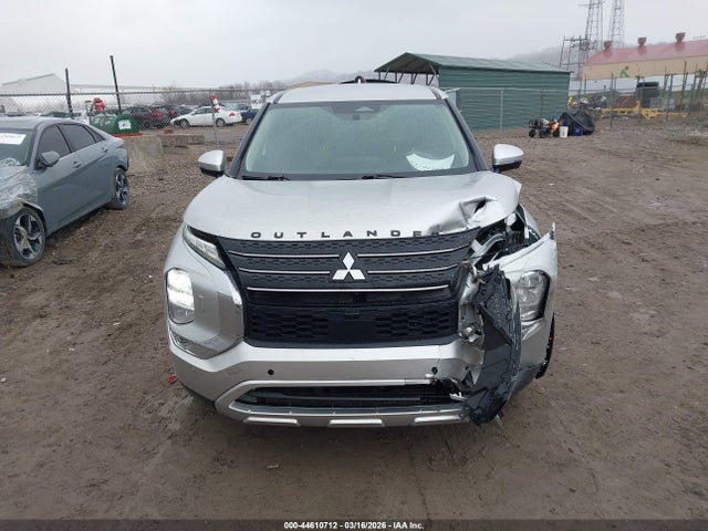 Продаж на аукціоні авто 2022 Mitsubishi Outlander Black Edition S-awc/se 2.5 S-awc/se Launch Edition S-awc, vin: JA4J4UA84NZ010662, номер лоту: 44610712