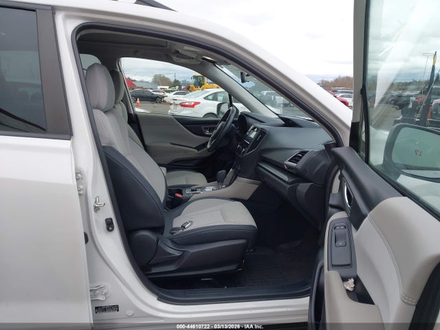 Продажа на аукционе авто 2022 Subaru Forester Premium, vin: JF2SKADC8NH481025, номер лота: 44610722
