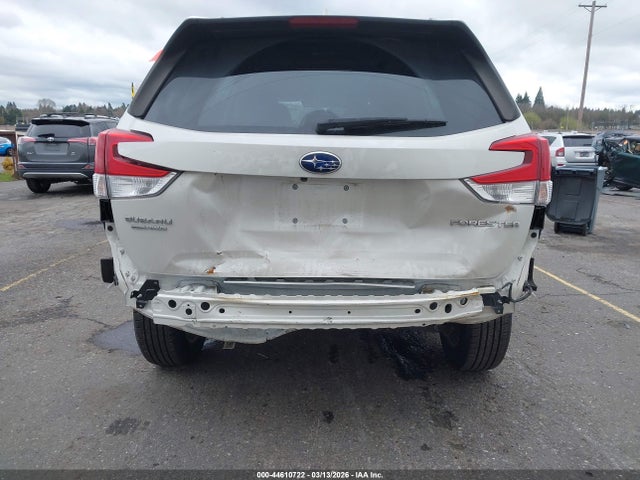 Продажа на аукционе авто 2022 Subaru Forester Premium, vin: JF2SKADC8NH481025, номер лота: 44610722