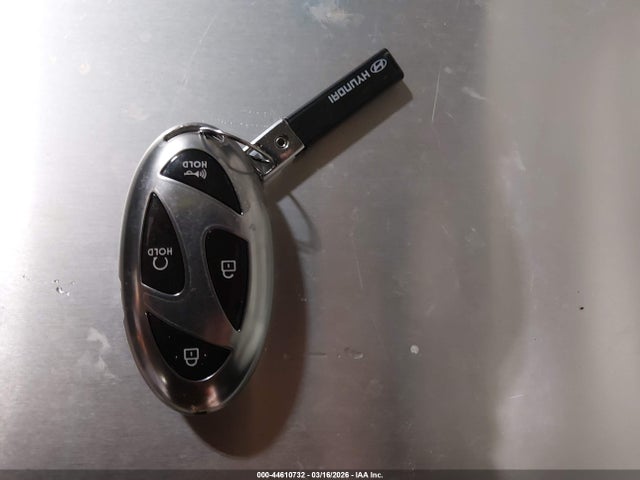 44610732 :رقم المزاد ، KMHL64JA2SA490945 vin ، 2025 Hyundai Sonata Sel مزاد بيع