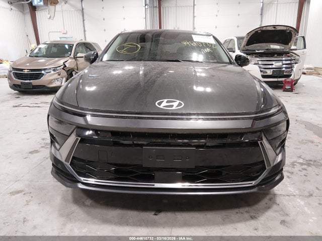44610732 :رقم المزاد ، KMHL64JA2SA490945 vin ، 2025 Hyundai Sonata Sel مزاد بيع