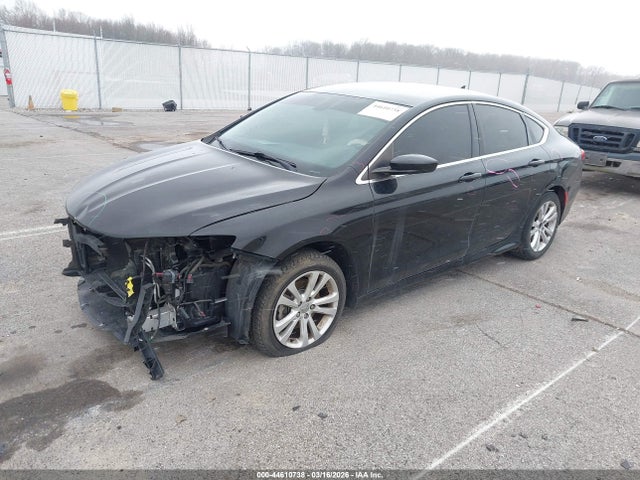 44610738 :رقم المزاد ، 1C3CCCAB4HN502969 vin ، 2017 Chrysler 200 Limited Platinum مزاد بيع
