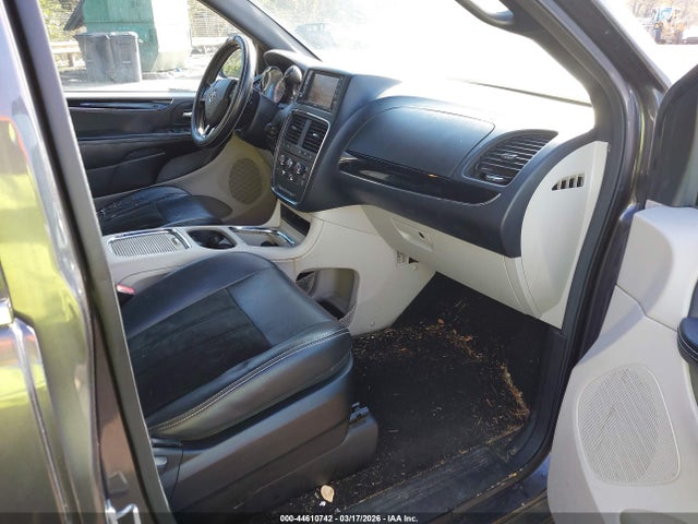 Продаж на аукціоні авто 2017 Dodge Grand Caravan Sxt, vin: 2C4RDGCG2HR847276, номер лоту: 44610742