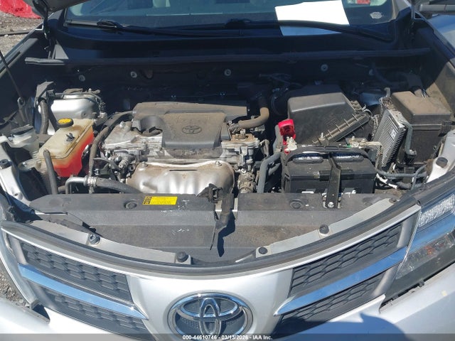 Toyota Rav4 Xle 2015 2T3WFREV1FW228384 Image 10