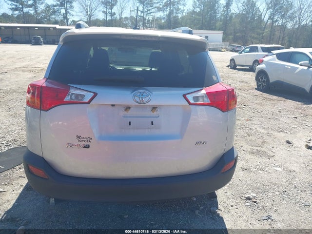 Toyota Rav4 Xle 2015 2T3WFREV1FW228384 Image 16
