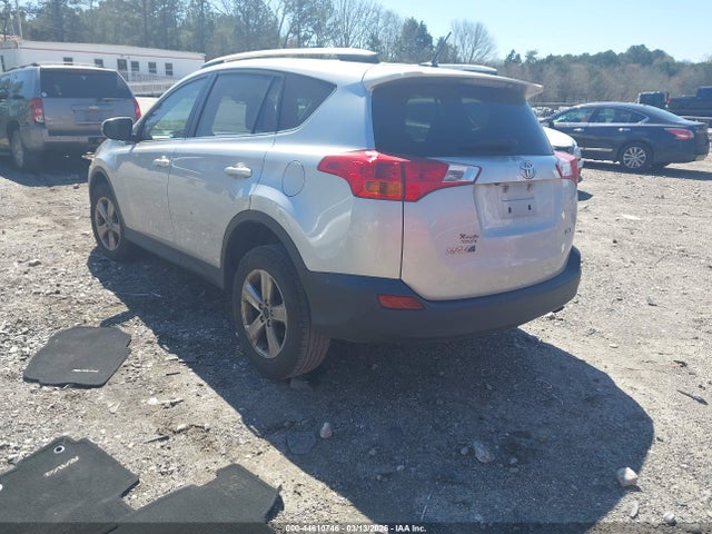2T3WFREV1FW228384 Toyota Rav4 Xle