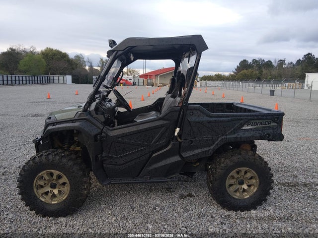 1HFVE0488G4001381 Honda Sxs1000 M3