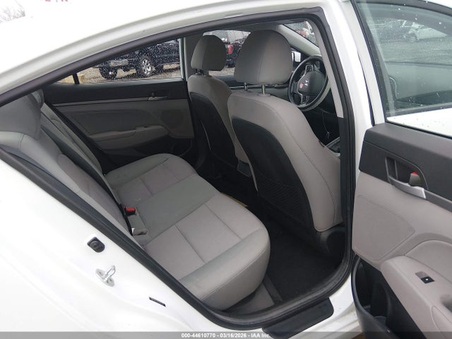 2017 Hyundai Elantra Eco მანქანა იყიდება აუქციონზე, vin: 5NPD94LA4HH094384, აუქციონის ნომერი: 44610770