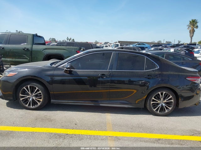 4T1B11HKXJU610799 Toyota CAMRY SE
