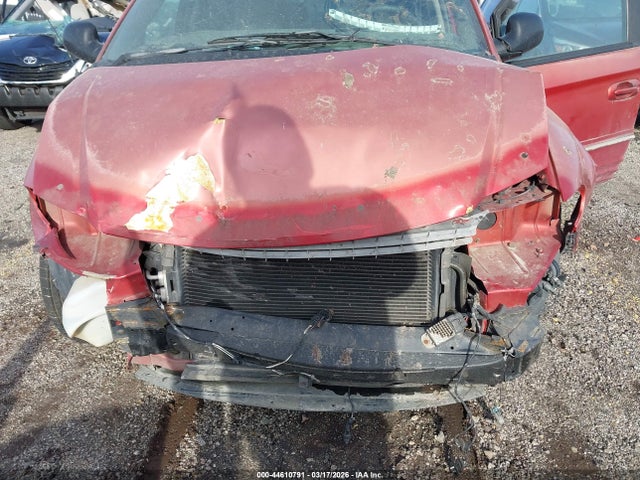 Продажа на аукционе авто 2002 Chrysler Town & Country Lxi, vin: 2C8GP54L52R539975, номер лота: 44610791