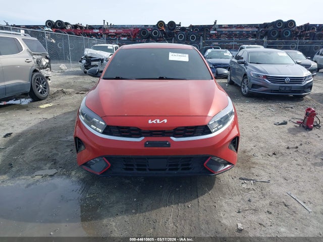 3KPF54AD6PE530382 KIA Forte Gt-line
