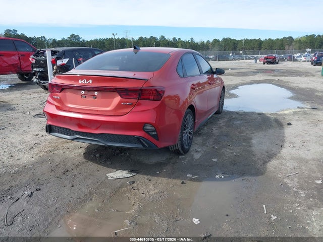3KPF54AD6PE530382 KIA Forte Gt-line