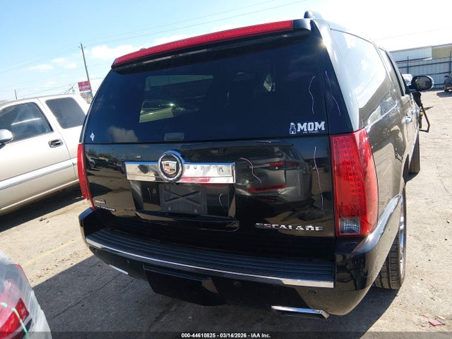 Продажа на аукционе авто 2012 Cadillac Escalade Esv Platinum Edition, vin: 1GYS3KEF4CR257729, номер лота: 44610825