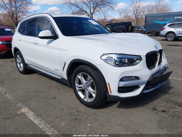 2018 BMW X3 5UXTR9C51JLC78454