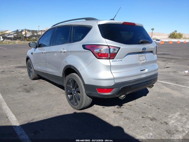 1FMCU0GD5HUB53466 Ford ESCAPE SE