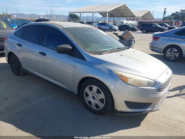 2015 FORD FOCUS 1FADP3E26FL326083